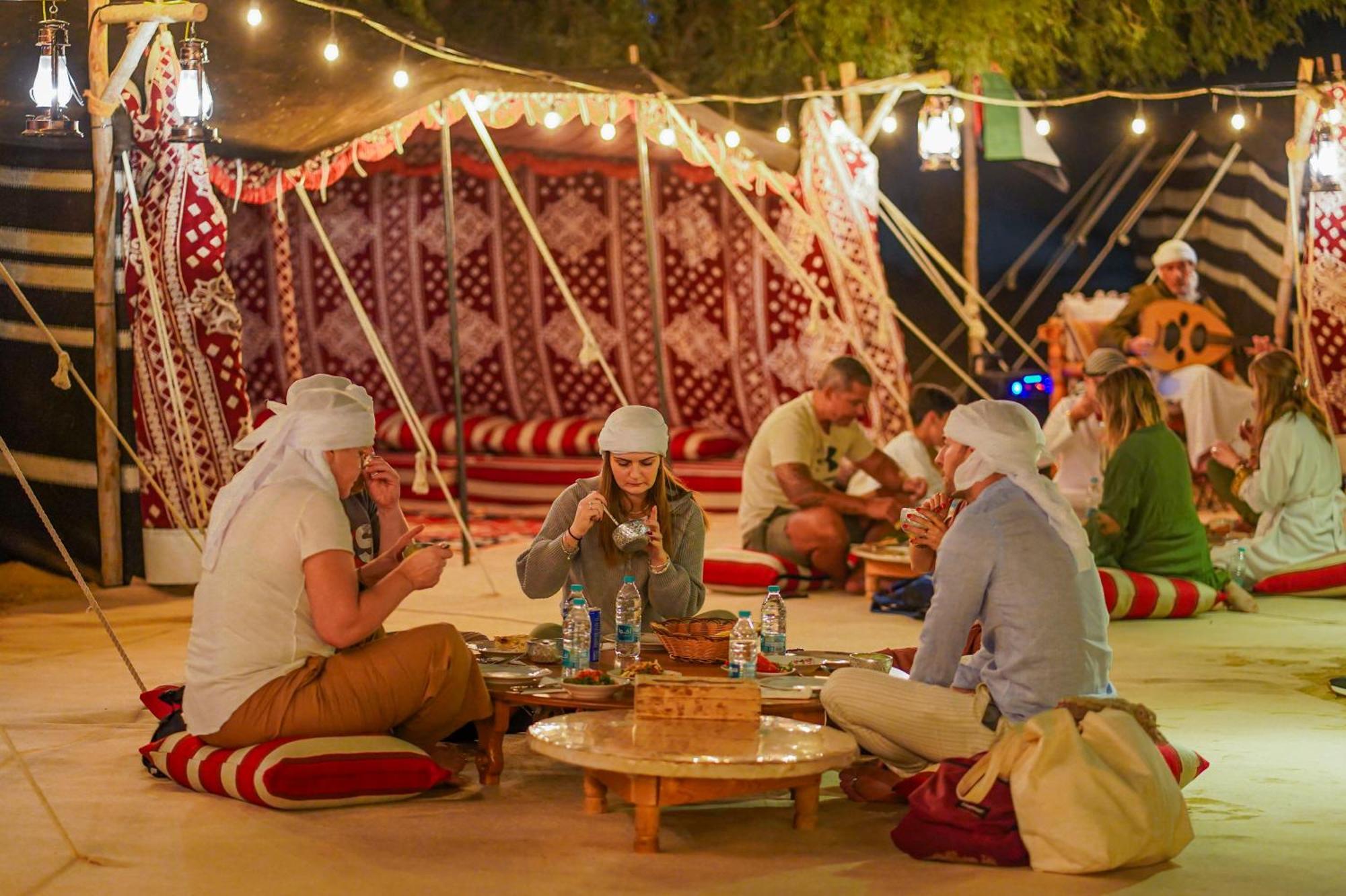 Al Marmoom Oasis Luxury Experiential Desert خيمة فخمة 5*