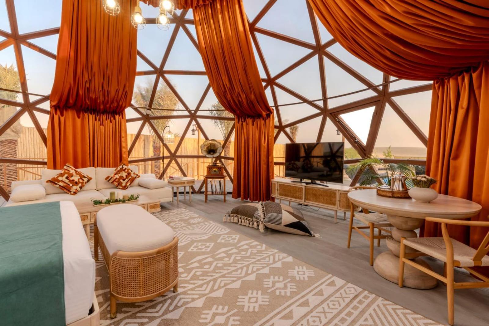 Al Marmoom Oasis Luxury Experiential Desert 5* دبي